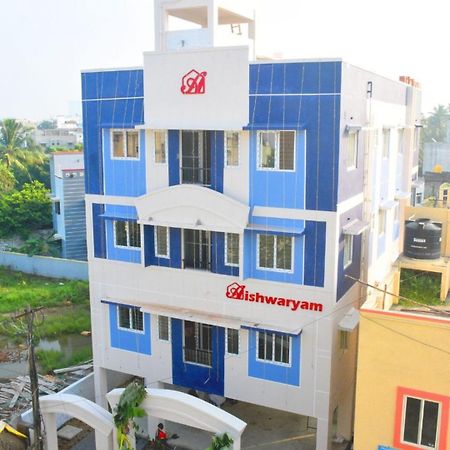 Aishwaryam Service Apartment Chennai Luaran gambar