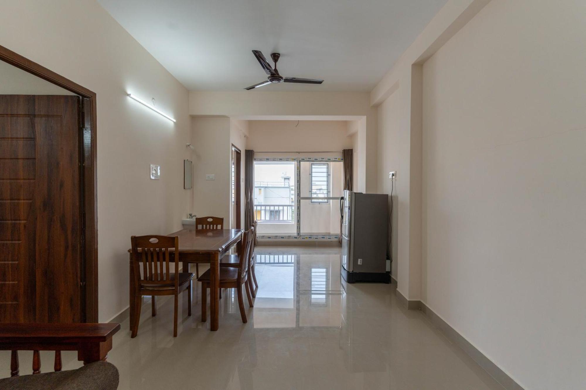 Aishwaryam Service Apartment Chennai Luaran gambar