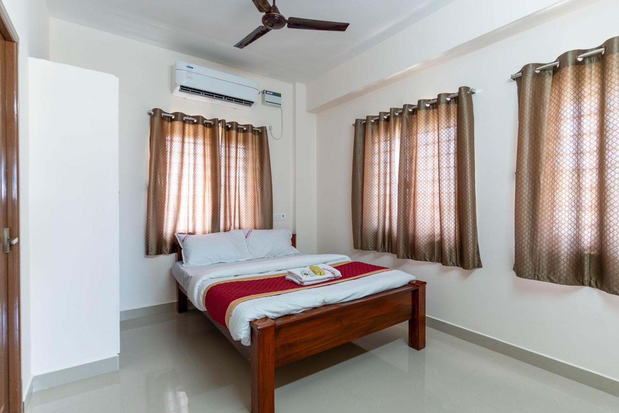 Aishwaryam Service Apartment Chennai Luaran gambar
