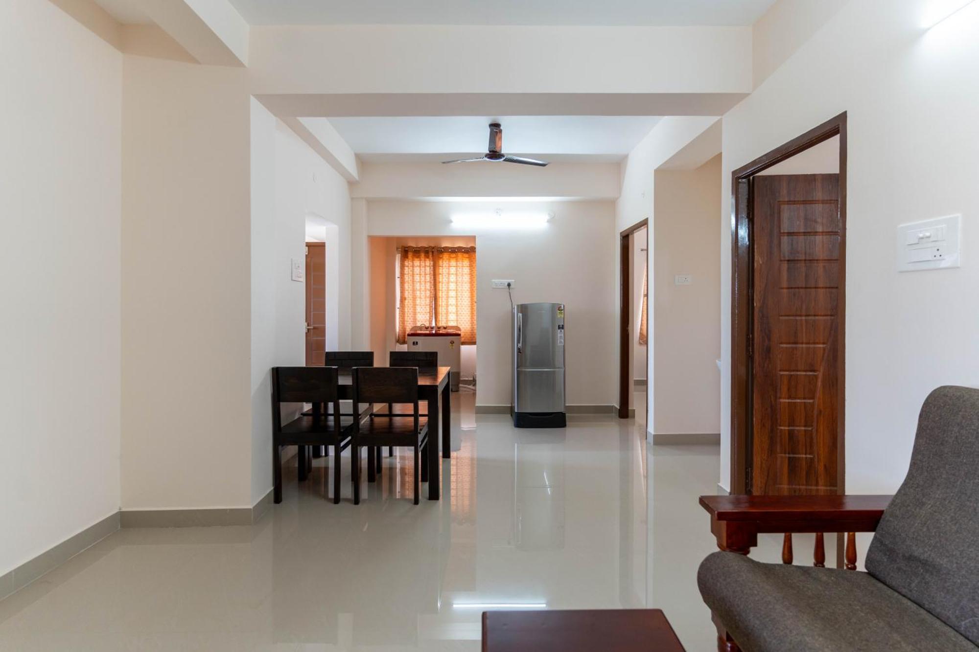 Aishwaryam Service Apartment Chennai Luaran gambar